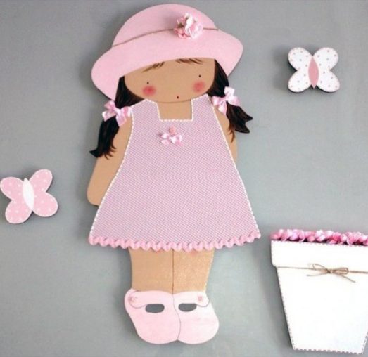 silueta infantil niña con maceta mariposas rosa sombrero